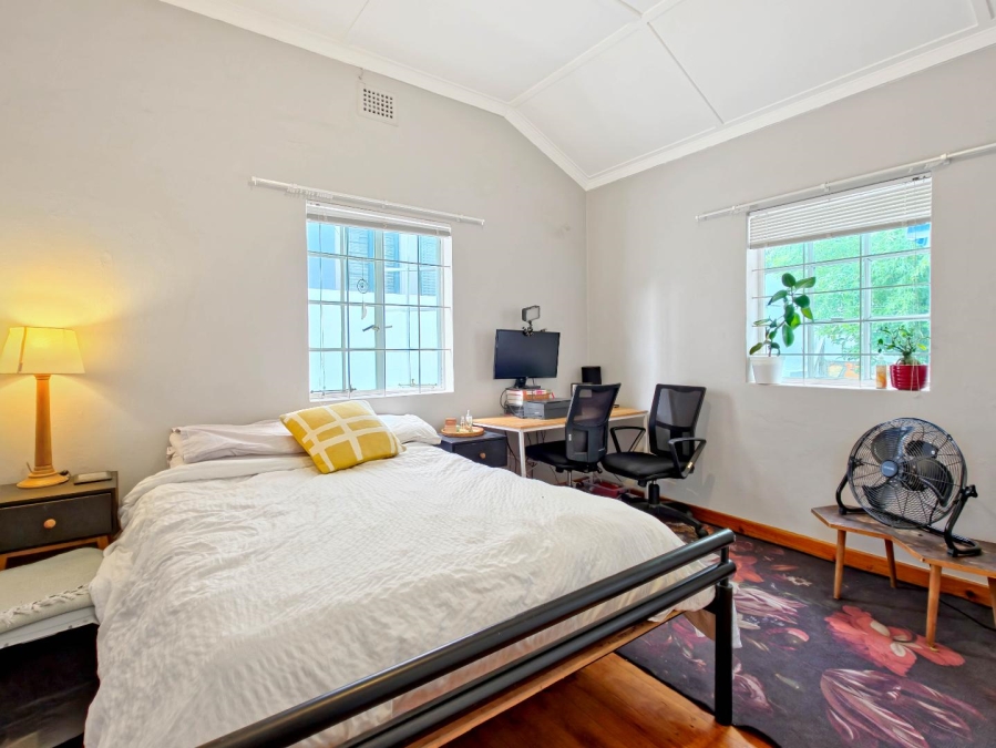 To Let 2 Bedroom Property for Rent in Vredehoek Western Cape